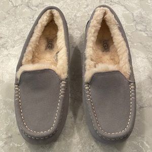 NWT Ugg Slippers